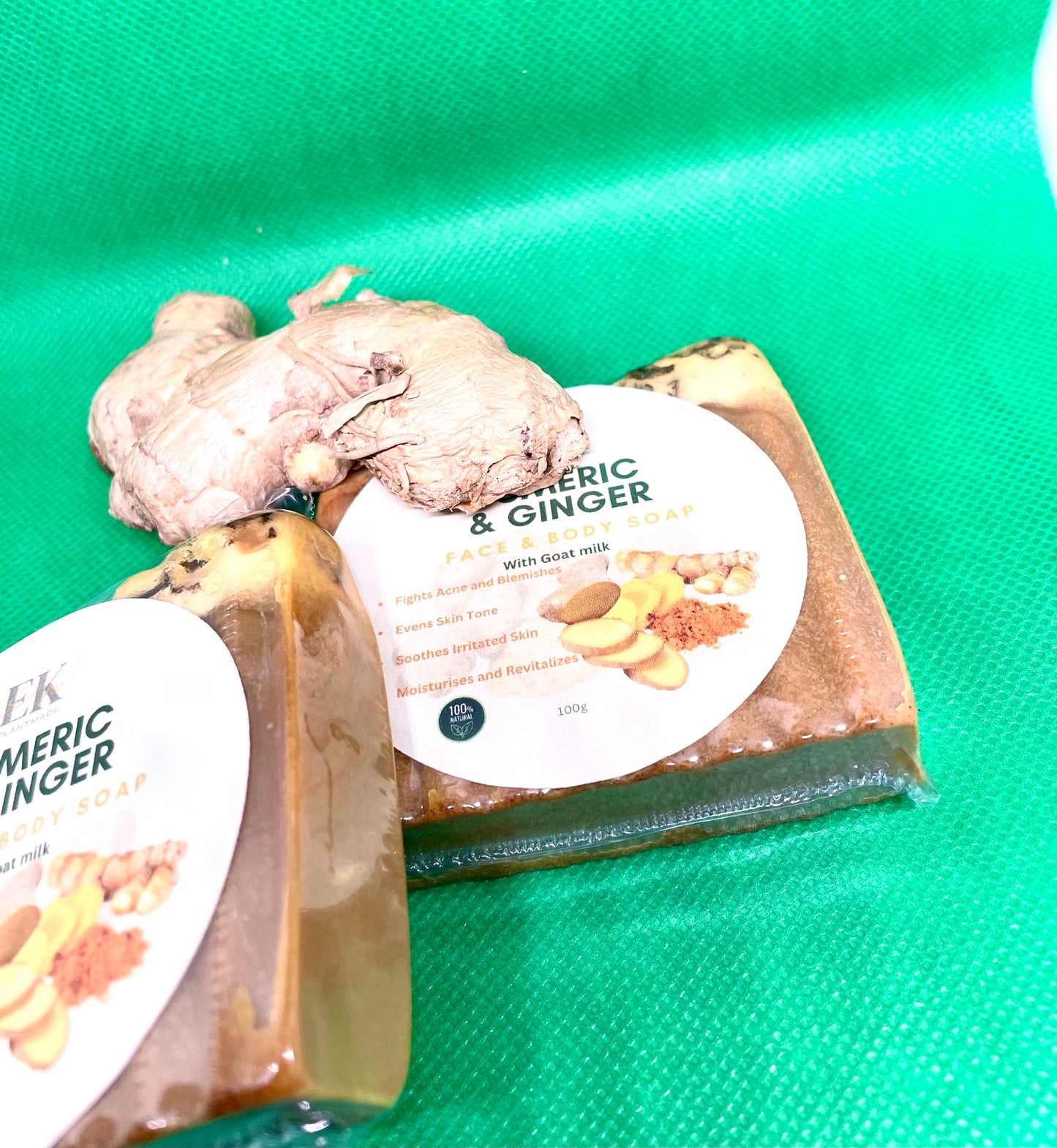 Turmeric and Ginger face and body soap - Infused with Niacinamide for sensitive skin