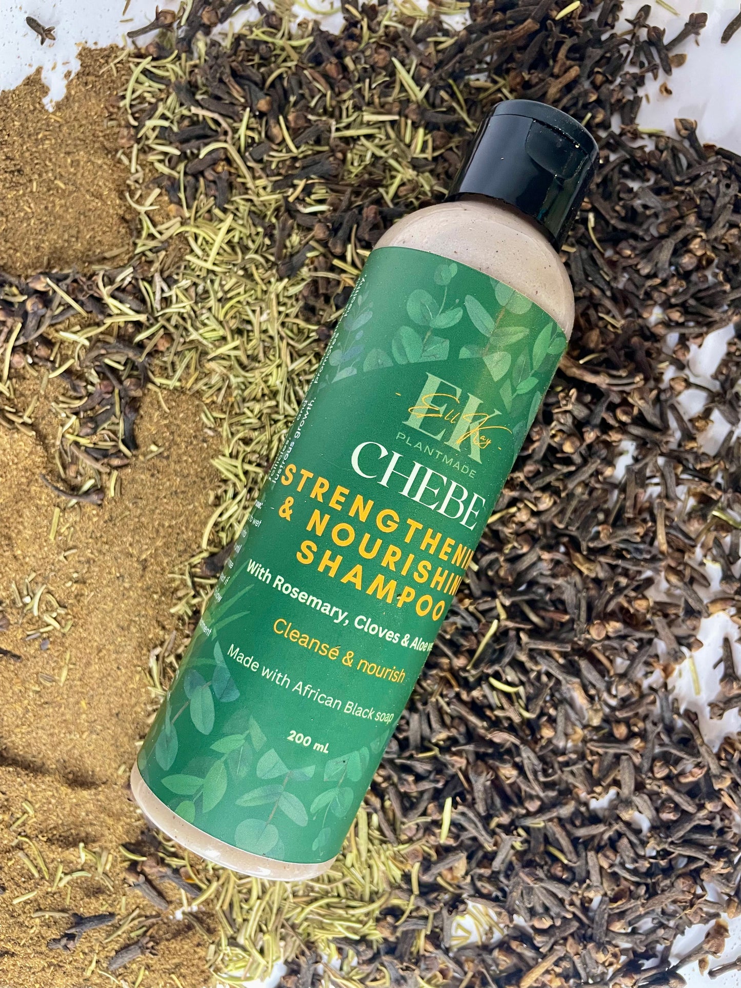 Chebe Strengthening & Moisturizing Hair Care Duo